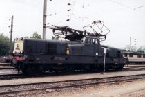 BB12045